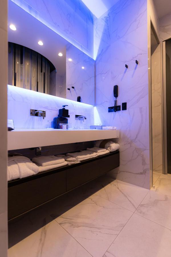 Tsarsky Hotel キエフ エクステリア 写真