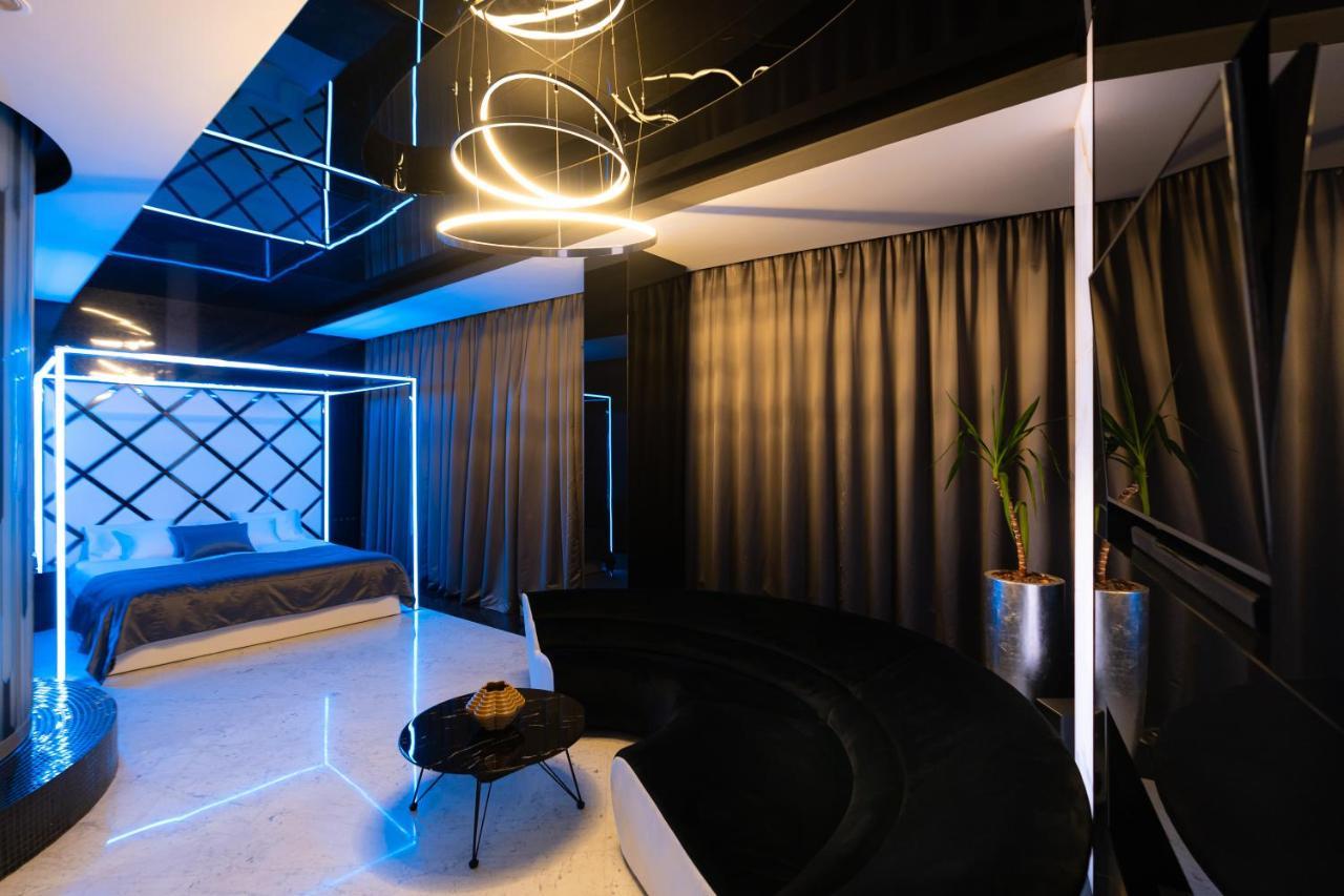Tsarsky Hotel キエフ エクステリア 写真