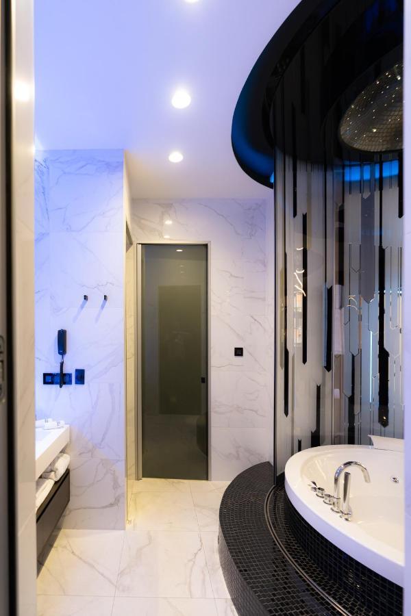 Tsarsky Hotel キエフ エクステリア 写真